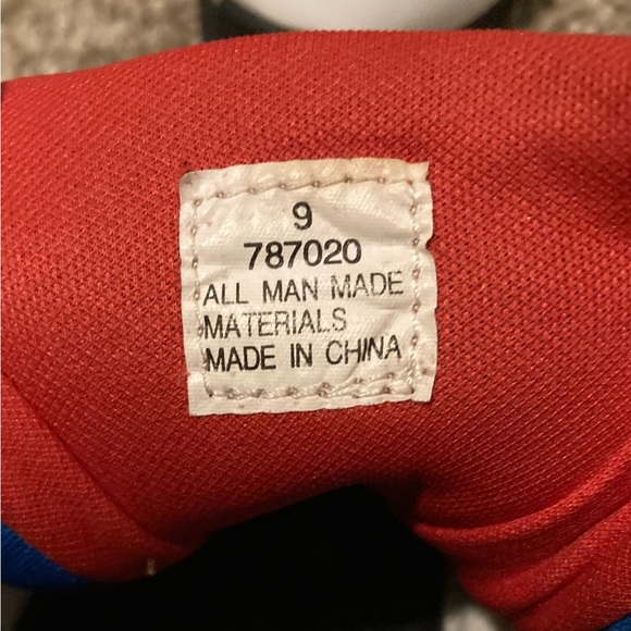 Chicago Cubs Sneakers Size 9 - Picture 6 of 8